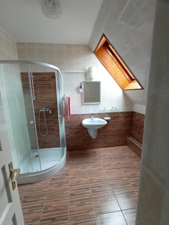 Holiday Apartmanhaz Залакарош Экстерьер фото
