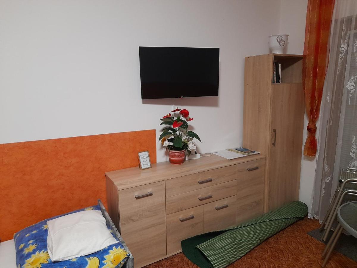 Holiday Apartmanhaz Залакарош Экстерьер фото